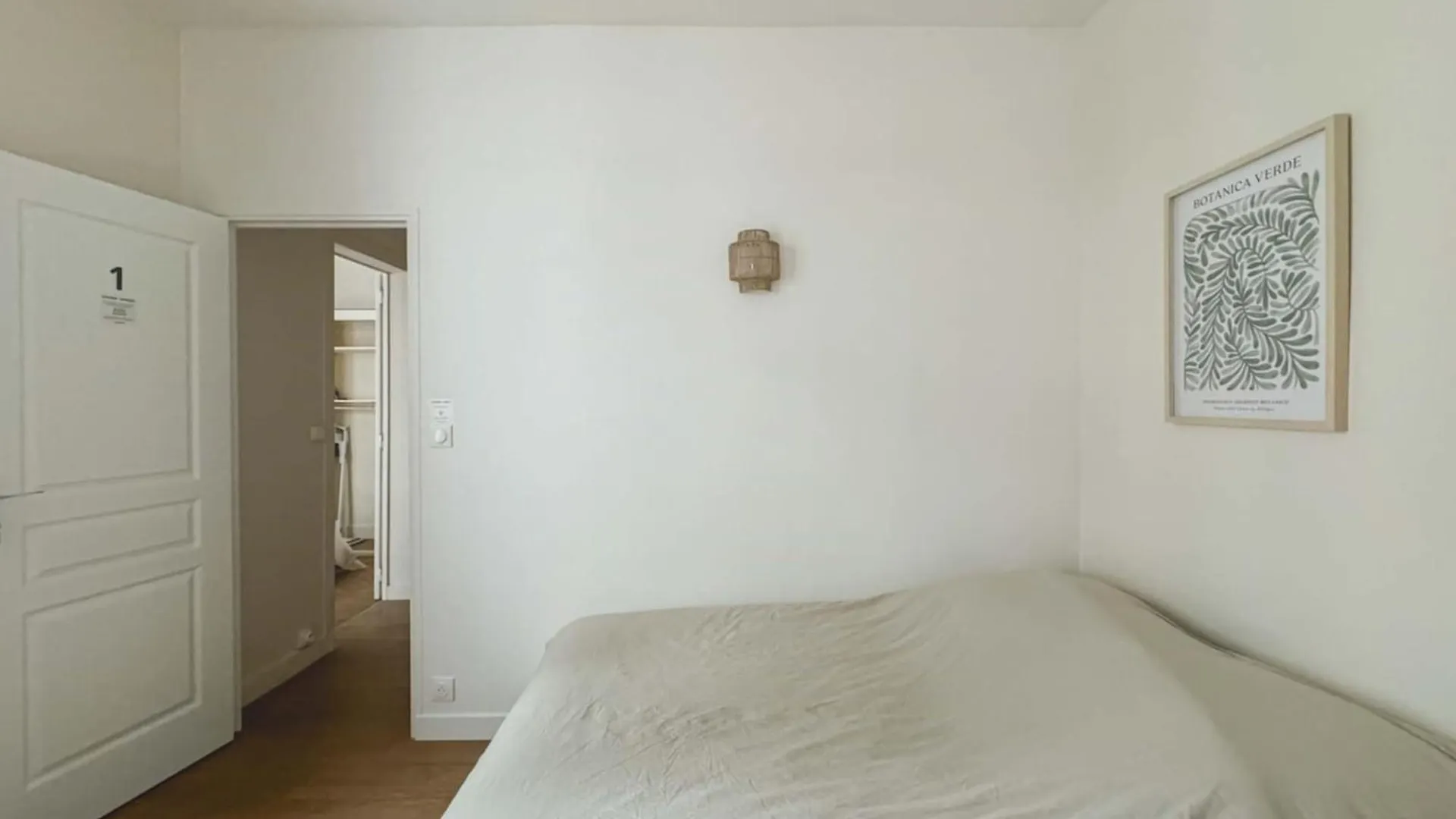 Flexliving - Whole Flat - Mesnil Daire Paris Fransa